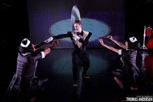 261499_10150202683205283_7284014_n